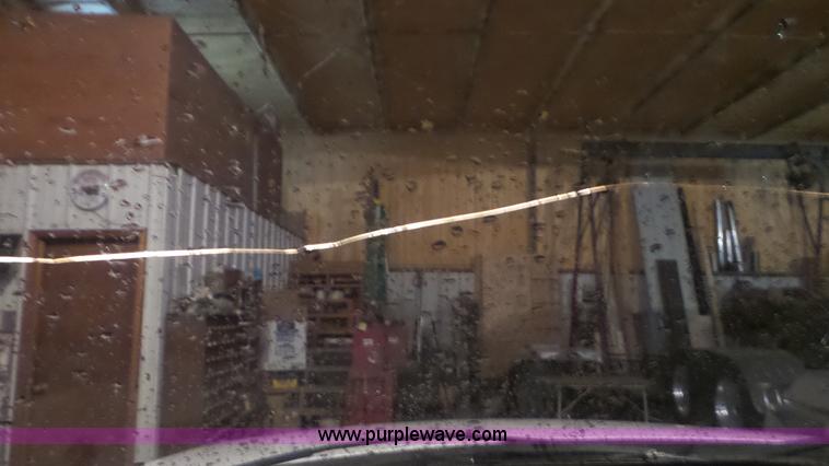 image for item L2085 2004 Ford F150 SuperCab pickup truck