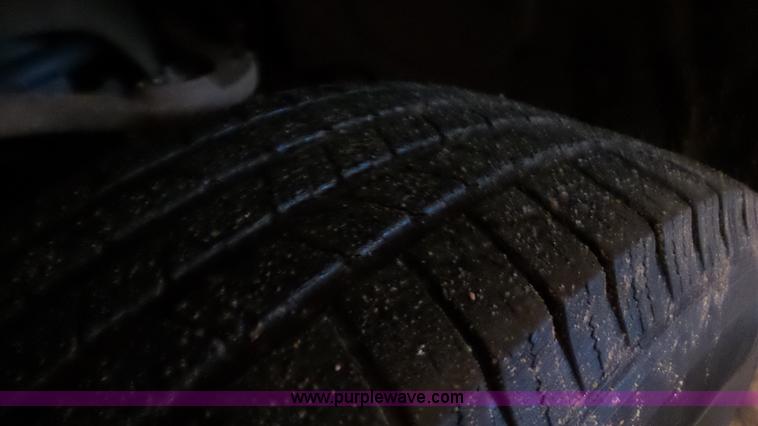 image for item L2085 2004 Ford F150 SuperCab pickup truck