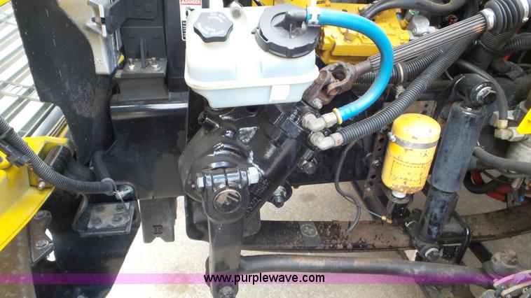 image for item L2152 2006 Freightliner Business Class M2 box truck