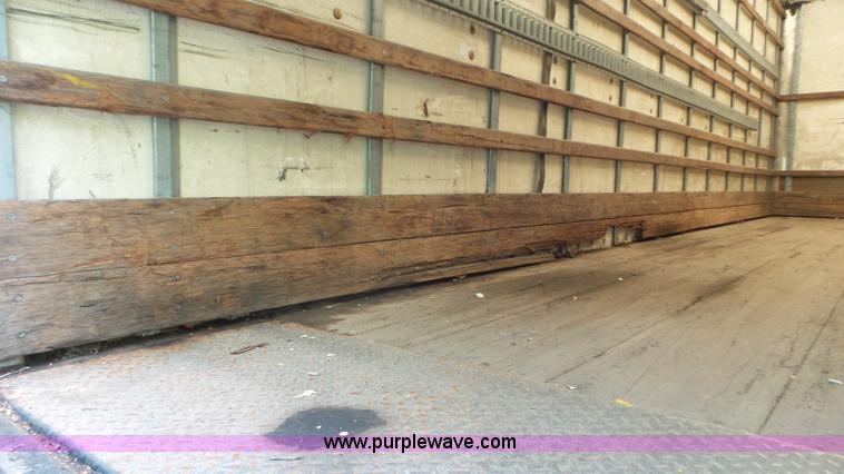 image for item L2152 2006 Freightliner Business Class M2 box truck