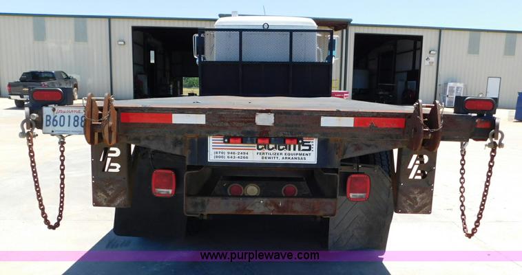 image for item L5839 2000 Mack CH613 flatbed truck