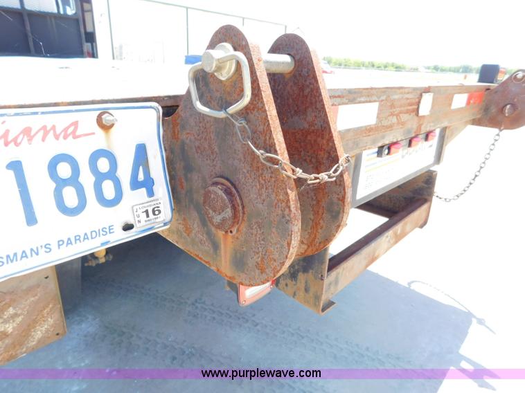 image for item L5839 2000 Mack CH613 flatbed truck