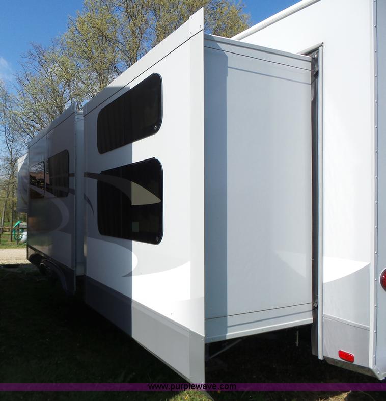 image for item L6037 2014 Open Range Roamer 367BHS camper