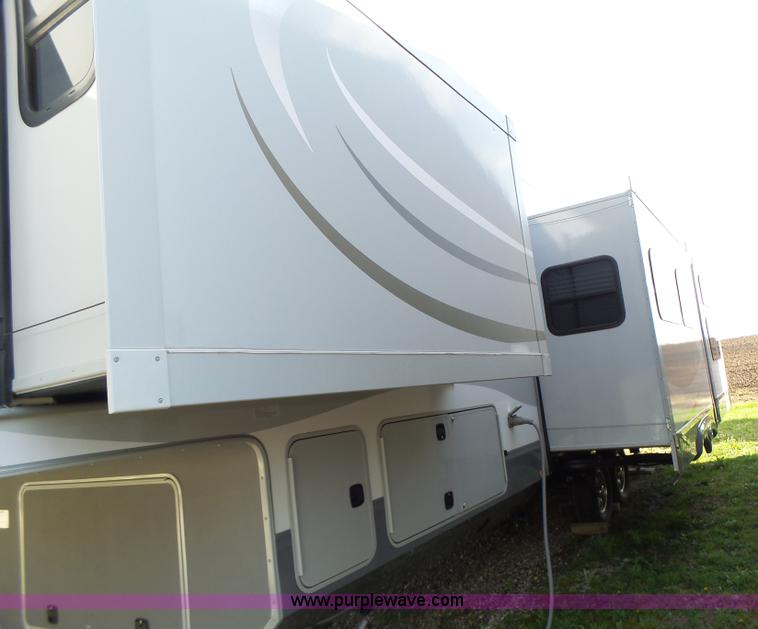 image for item L6037 2014 Open Range Roamer 367BHS camper