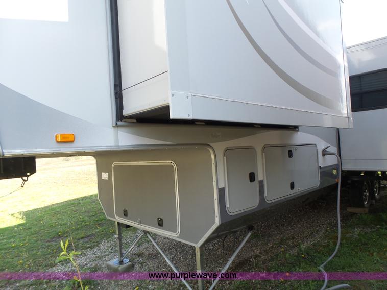 image for item L6037 2014 Open Range Roamer 367BHS camper