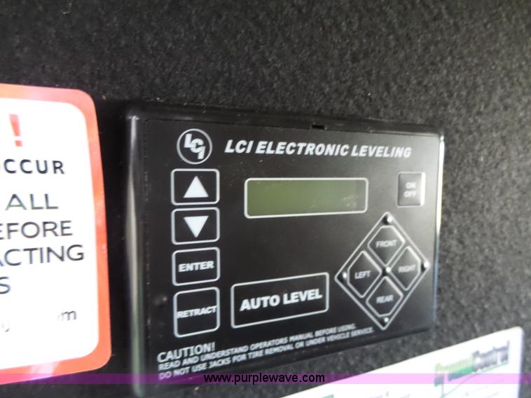 image for item L6037 2014 Open Range Roamer 367BHS camper