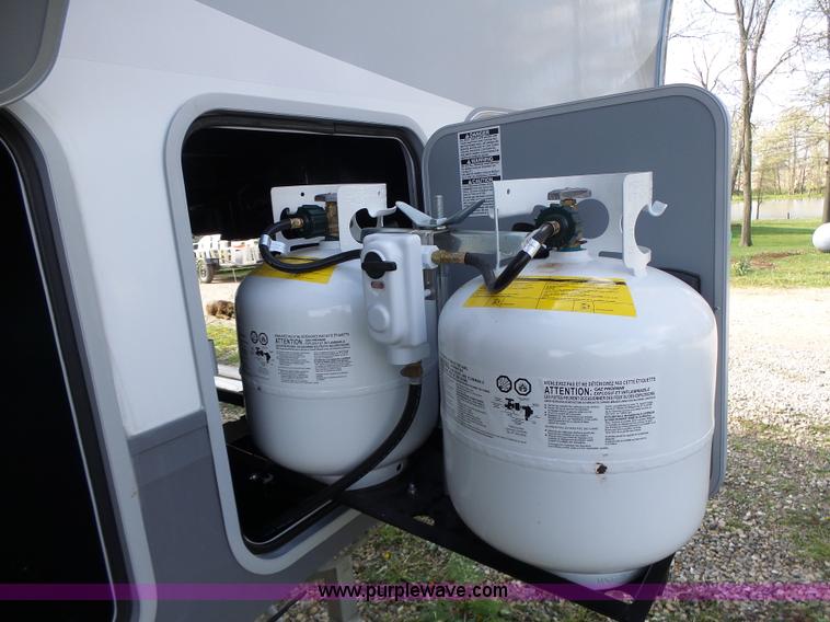 image for item L6037 2014 Open Range Roamer 367BHS camper