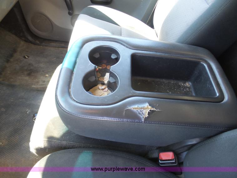 image for item L7035 2008 GMC Sierra 1500 pickup truck