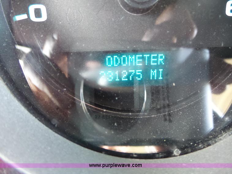 image for item L7159 2008 Chevrolet Silverado 1500 Ext. Cab pickup truck