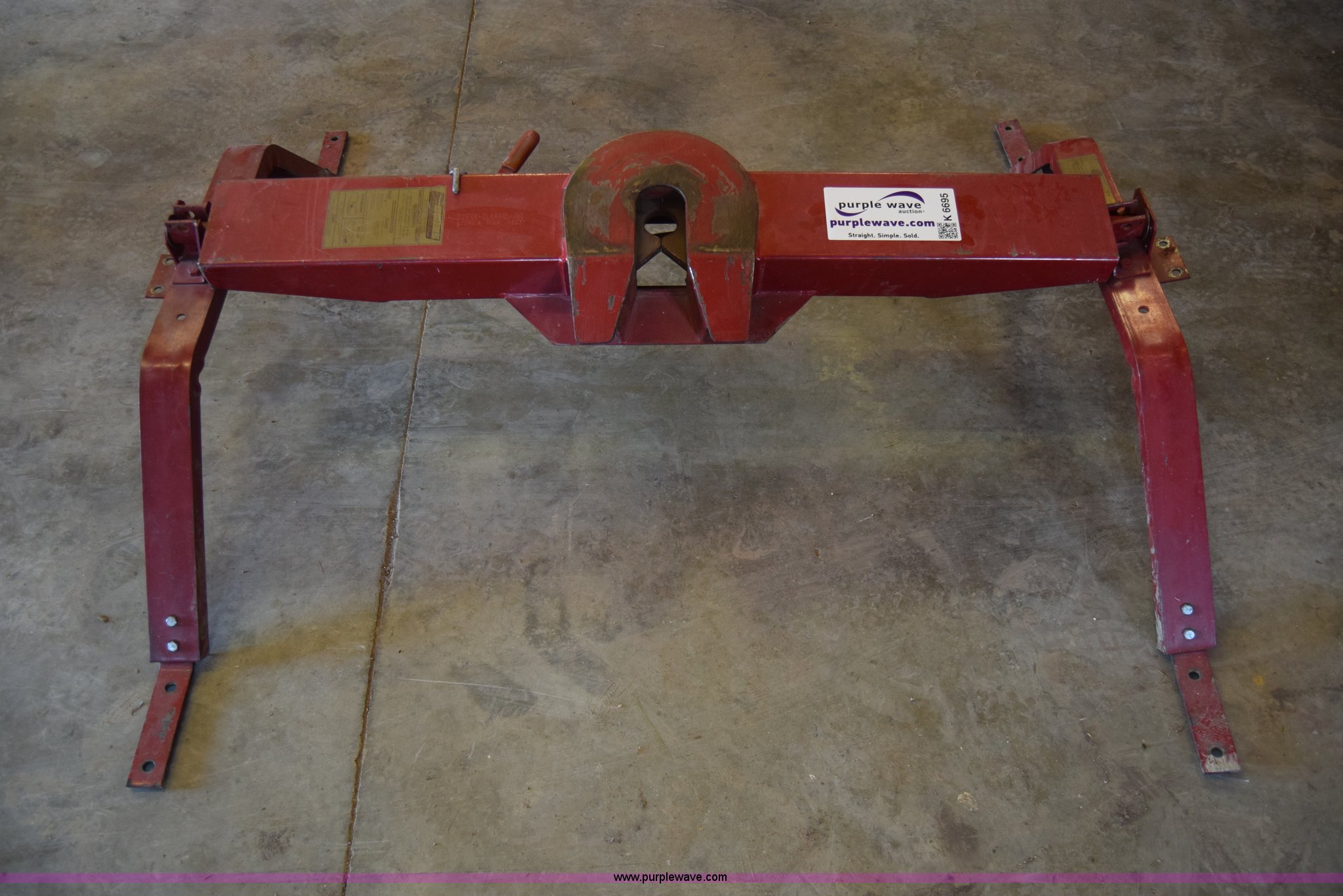 Owens Fifth Wheel Receiver Hitch In Wichita Ks Item K6695 Sold Purple Wave