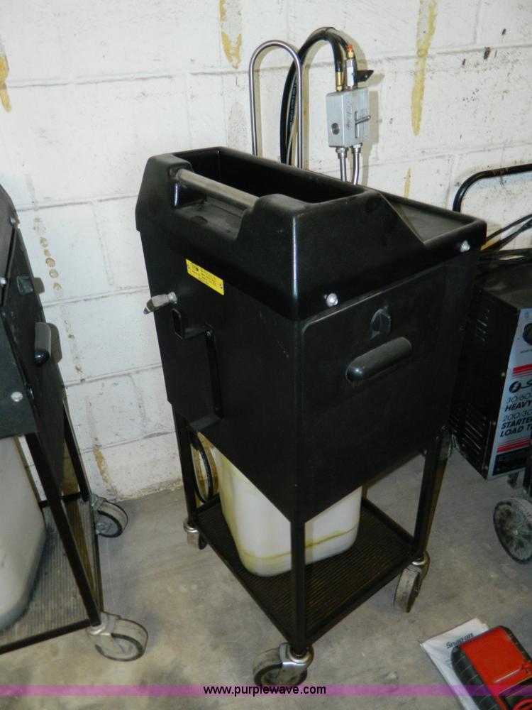 image for item BI9837 BG powersteering service machine