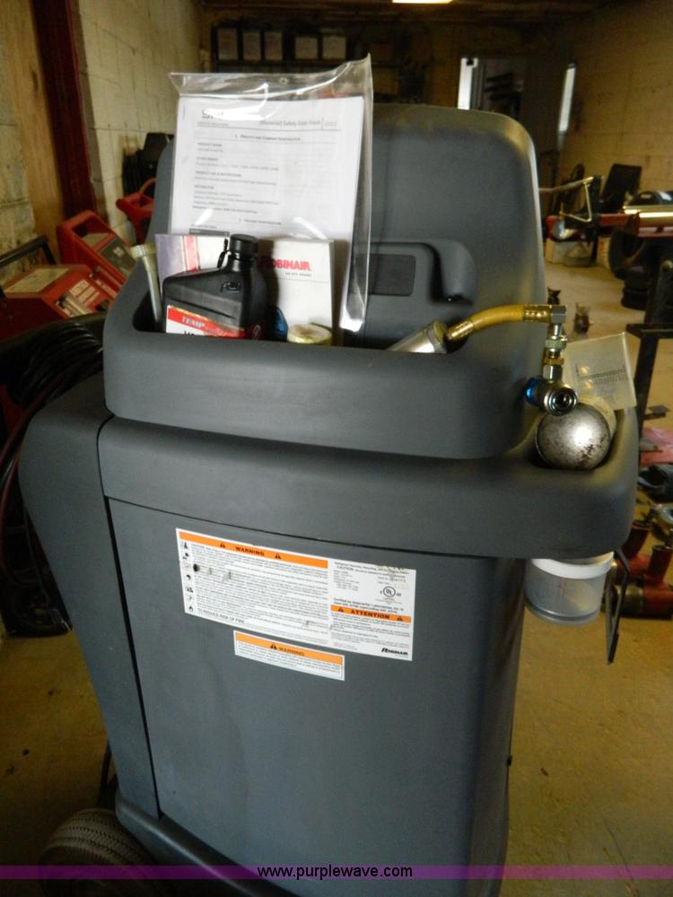 image for item BI9843 Robinair 34988 recovery/recycle/recharge unit