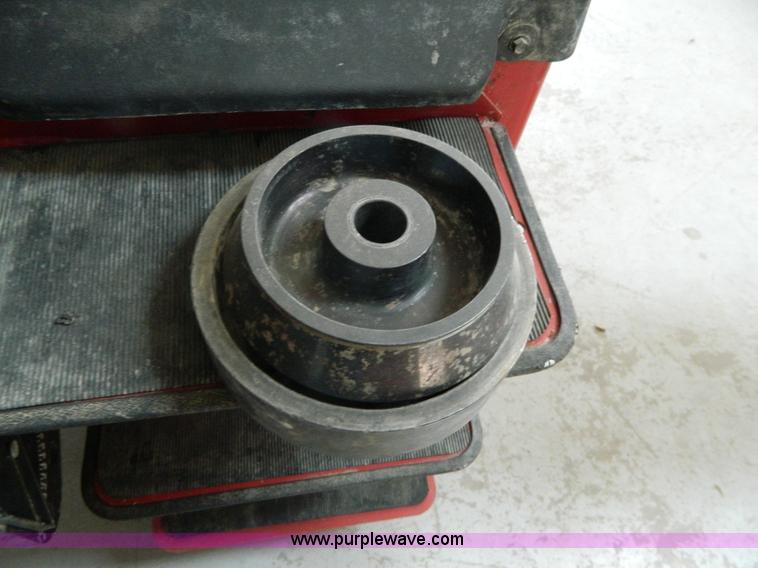 image for item BI9884 Coats 1000 wheel balancer