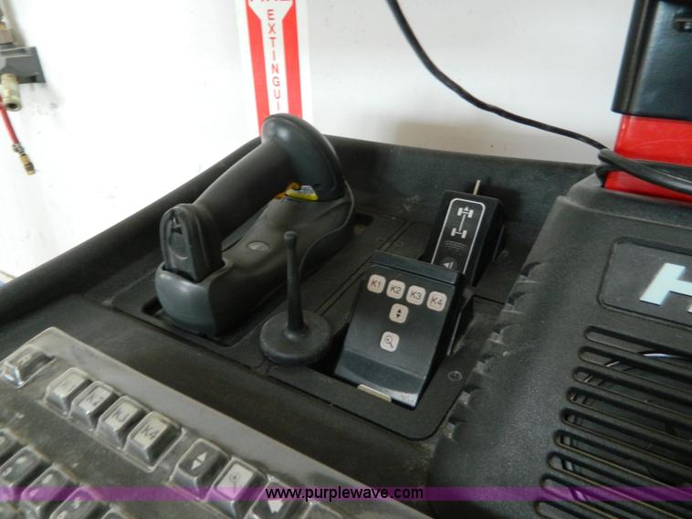 image for item BI9891 2015 Hunter wheel alignment machine