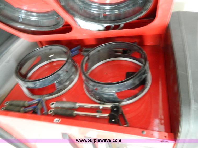 image for item BI9891 2015 Hunter wheel alignment machine