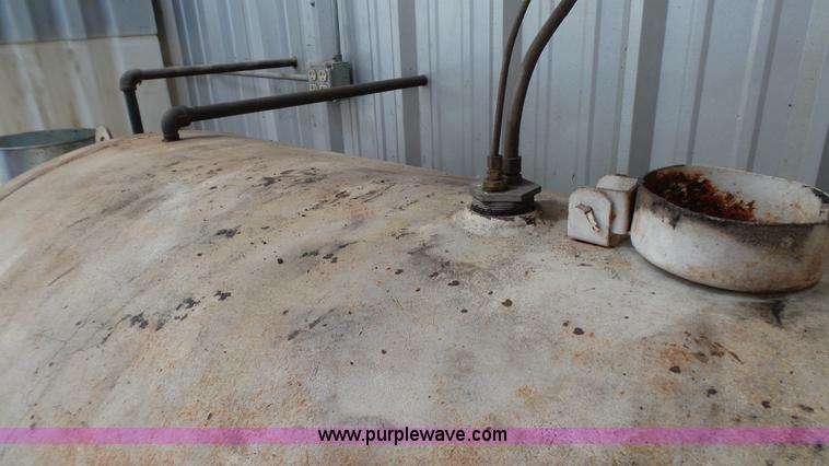 image for item BZ9280 Clean Burn CB-2500 oil heater