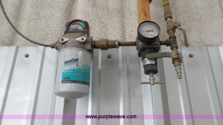 image for item BZ9280 Clean Burn CB-2500 oil heater