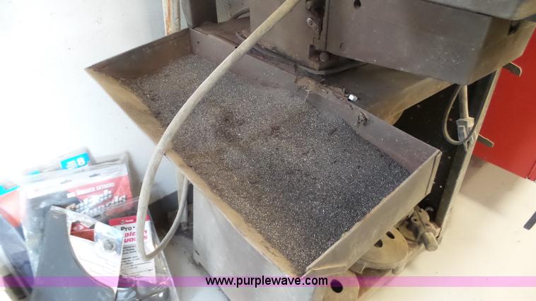 image for item BZ9344 FMC 601 series brake drum and disc brake lathes