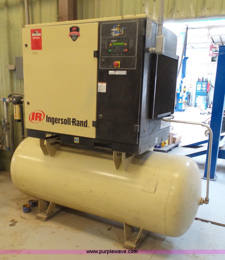 image for item BZ9379 Ingersoll Rand air compressor