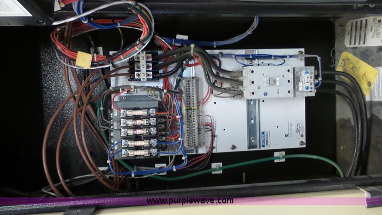 image for item BZ9379 Ingersoll Rand air compressor