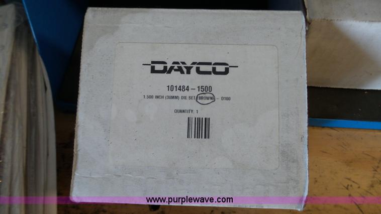 image for item BZ9382 Dayco D165 hose crimper