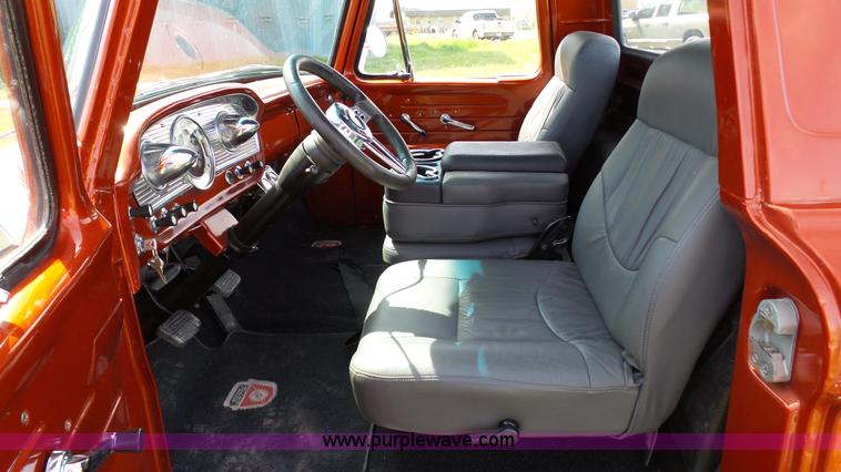 image for item K4108 1962 Ford F100 pickup truck