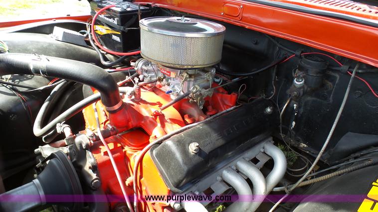 image for item K4108 1962 Ford F100 pickup truck