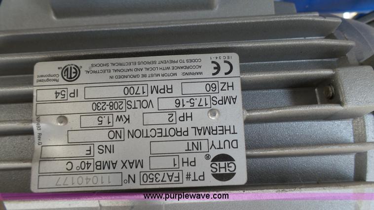 image for item K4110 2011 Forward Lift hydraulic vehicle lift