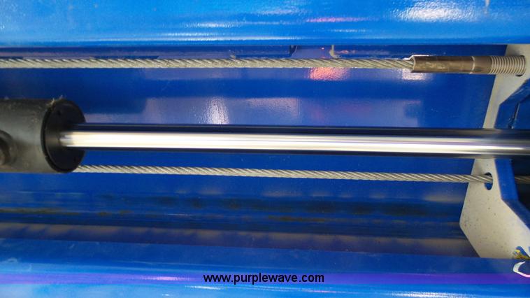 image for item K4111 2011 Forward Lift hydraulic vehicle lift