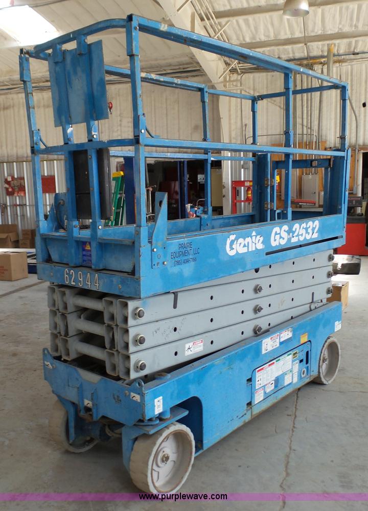image for item K4113 Genie GS-2632 scissor lift