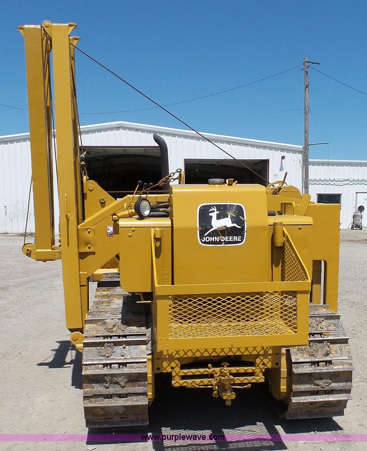 image for item K4114 1982 John Deere 450C pipelayer