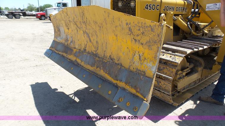 image for item K4114 1982 John Deere 450C pipelayer