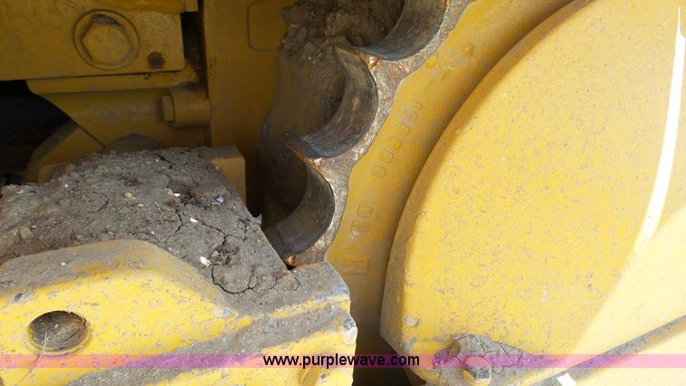 image for item K4114 1982 John Deere 450C pipelayer