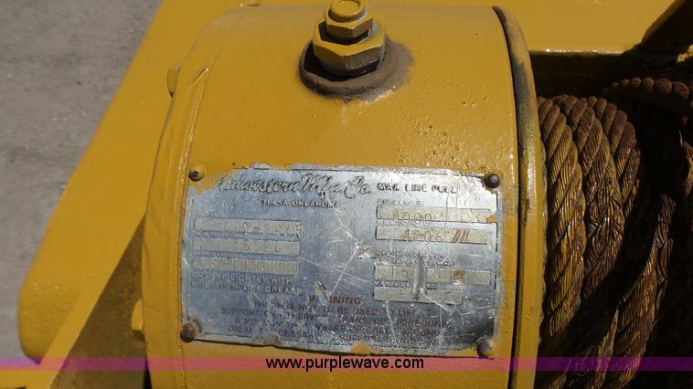 image for item K4114 1982 John Deere 450C pipelayer