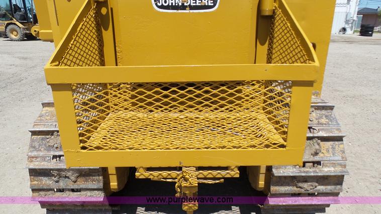 image for item K4114 1982 John Deere 450C pipelayer