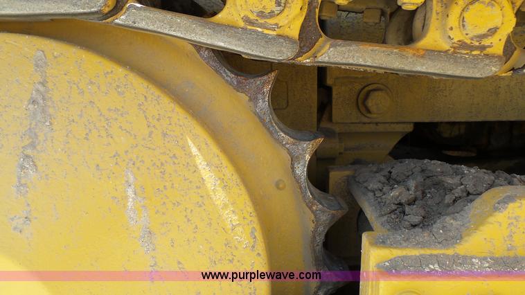 image for item K4114 1982 John Deere 450C pipelayer