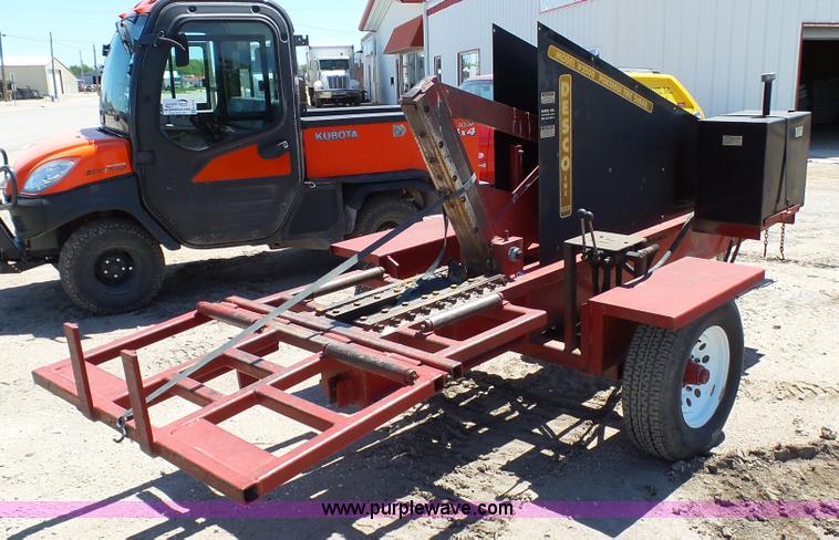 image for item K4117 2003 Desco 2500 tire shear