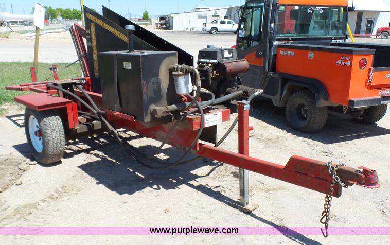 image for item K4117 2003 Desco 2500 tire shear