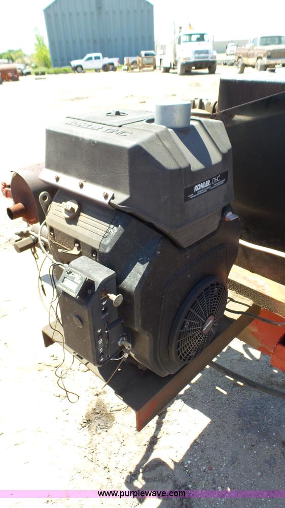 image for item K4117 2003 Desco 2500 tire shear