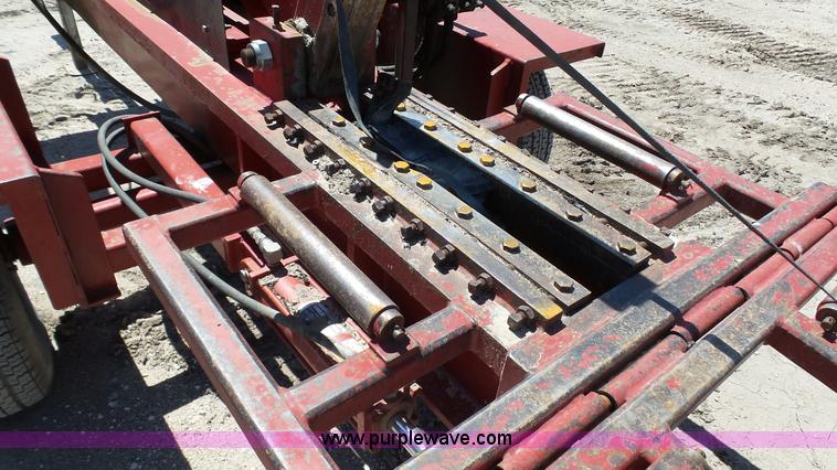 image for item K4117 2003 Desco 2500 tire shear