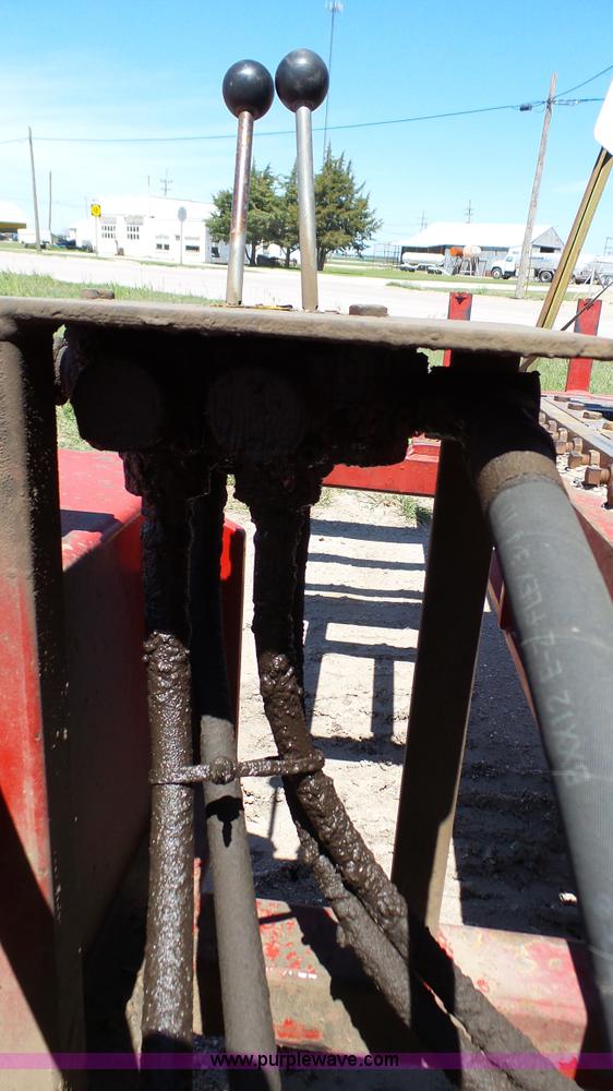 image for item K4117 2003 Desco 2500 tire shear