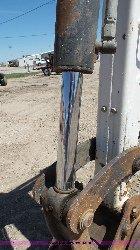 image for item K4119 2007 Bobcat 329 compact excavator