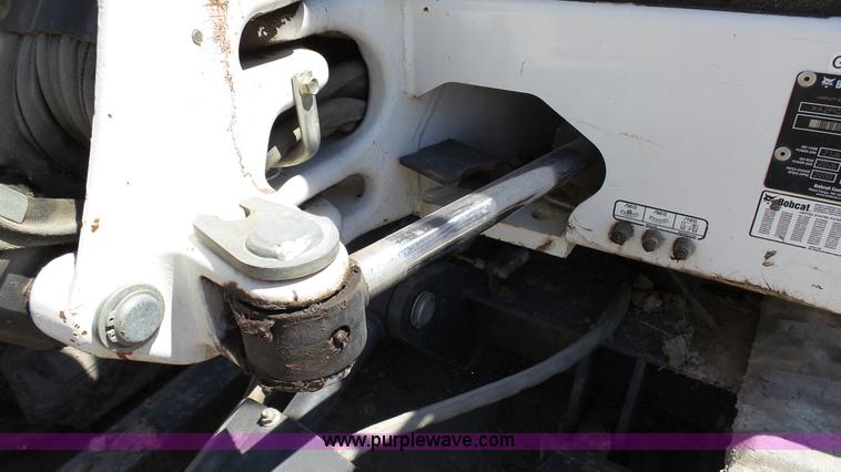 image for item K4119 2007 Bobcat 329 compact excavator