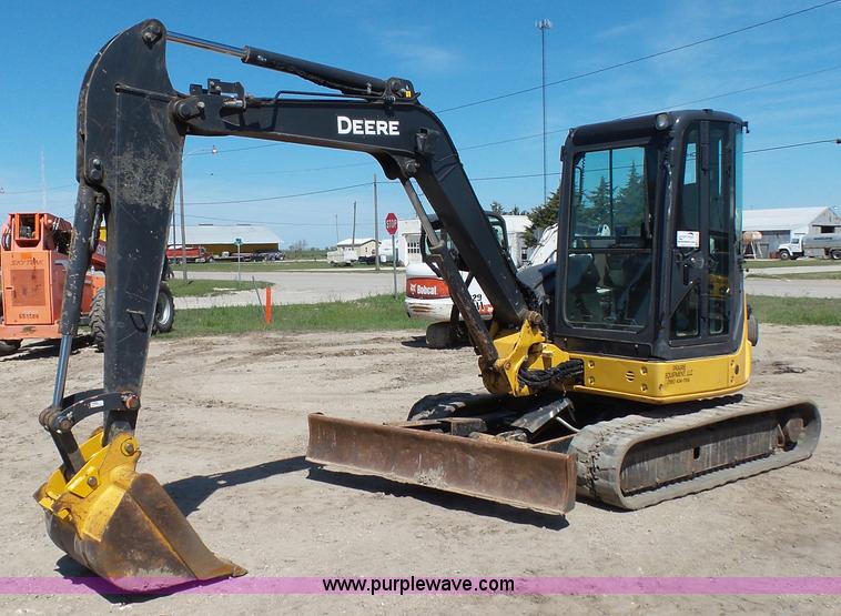 image for item K4120 2011 John Deere 50D compact excavator