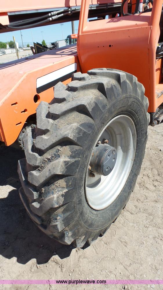 image for item K4121 2006 SkyTrak 6042 telehandler