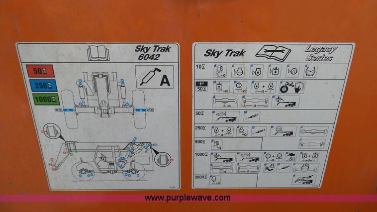 image for item K4121 2006 SkyTrak 6042 telehandler