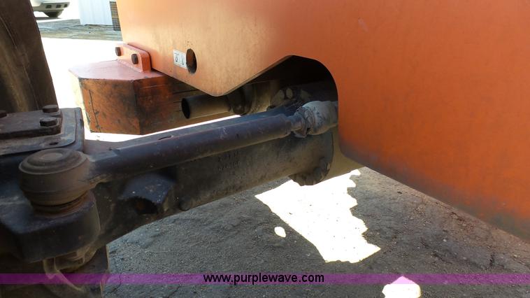 image for item K4121 2006 SkyTrak 6042 telehandler