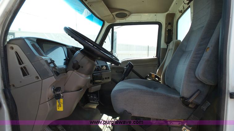 image for item K4122 2003 Sterling M7500 Acterra service truck