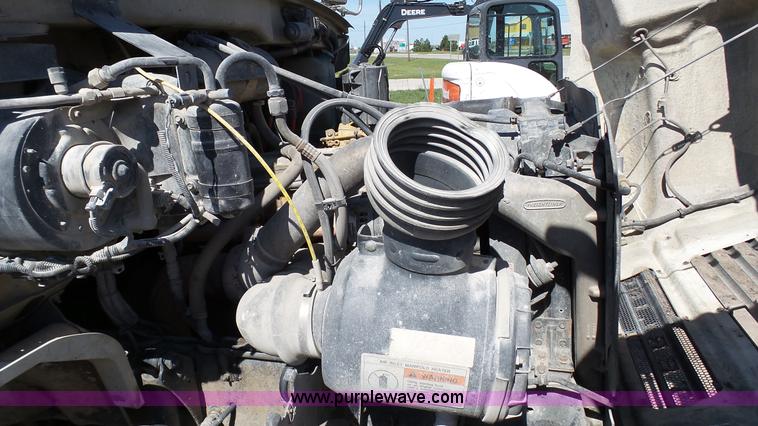 image for item K4122 2003 Sterling M7500 Acterra service truck