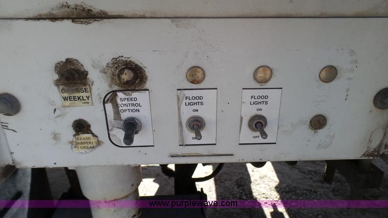 image for item K4122 2003 Sterling M7500 Acterra service truck